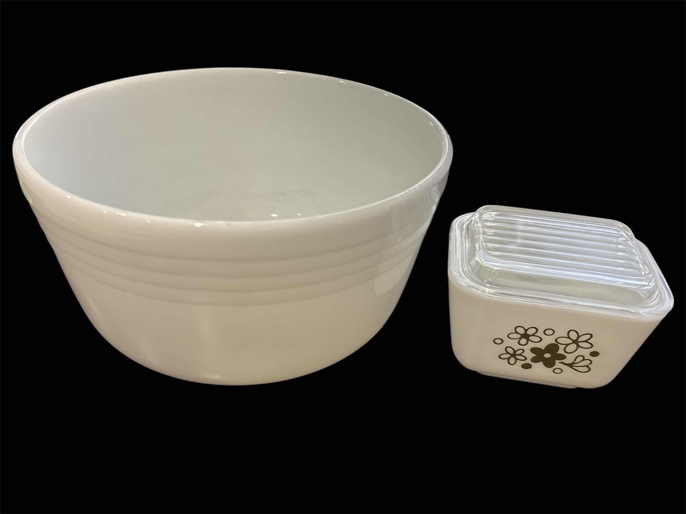 Photo 1 of VINTAGE PYREX, MILK GLASS BANDED MIXING BOWL #16  & SPRING BLOSSOM CRAZY DAISY 1.5 CUP REFRIGERATOR DISH W LID #501
