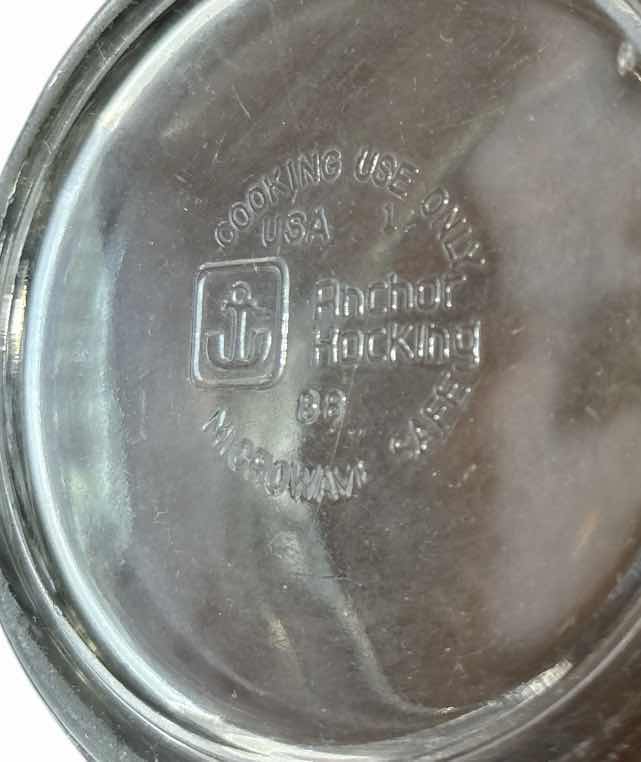 Photo 1 of VINTAGE ANCHOR HOCKING FIRE KING 10” GLASS PIE BAKING DISH & ANCHOR HOCKING 8 CUP GLASS MEASURING BOWL