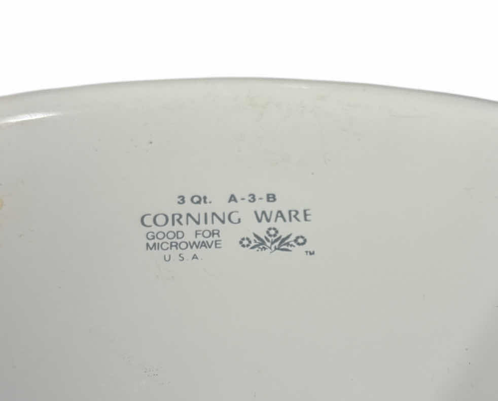 Photo 1 of VINTAGE CORNING WARE SPRING BLOSSOM 3 QT CASSEROLE DISH W PYREX LID (A-B-3)