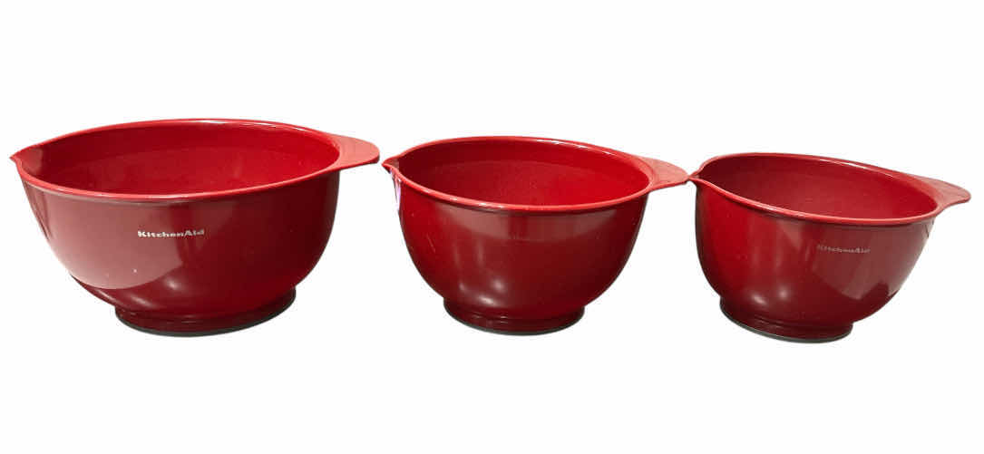Photo 1 of KITCHENAID SET OF 3 MIXING BOWLS, RED (4.5 QT, 3.5 QT, 2.5 QT)