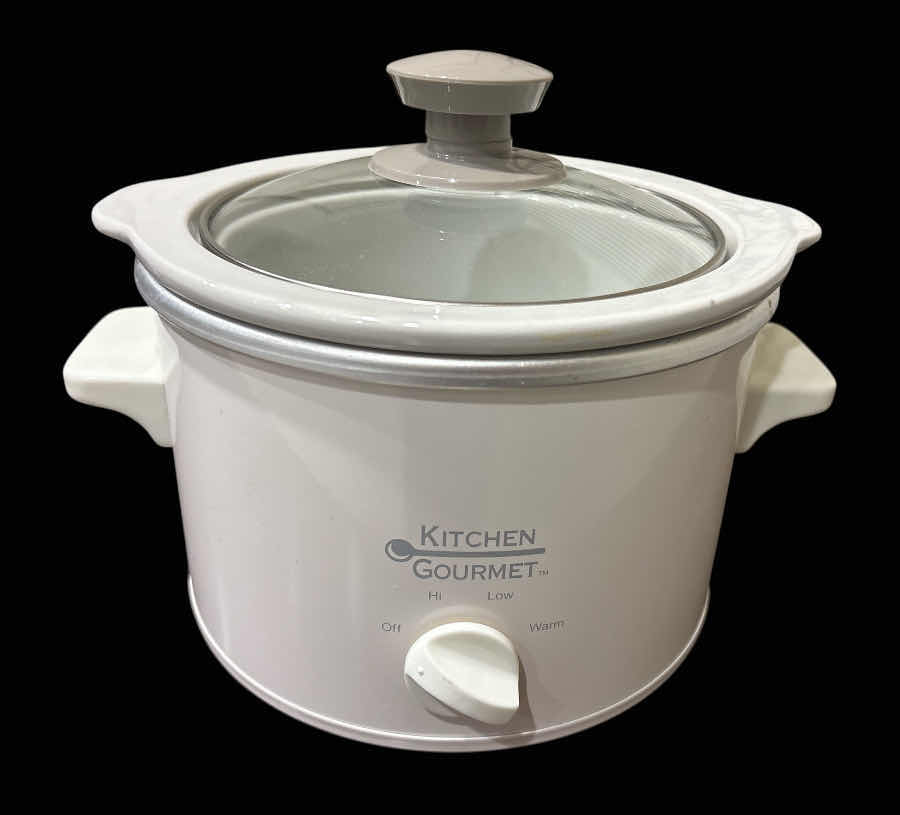 Photo 1 of KITCHEN GOURMET 1.5 QT SLOW COOKER W REMOVABLE CERAMIC POT, WHITE (MODEL TD-500)