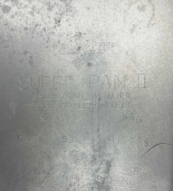 Photo 1 of VOLLRATH SUPER PAN II HALF SIZE STAINLESS STEEL STEAM PAN, 4” DEEP, 6.7 QT CAPACITY (1)