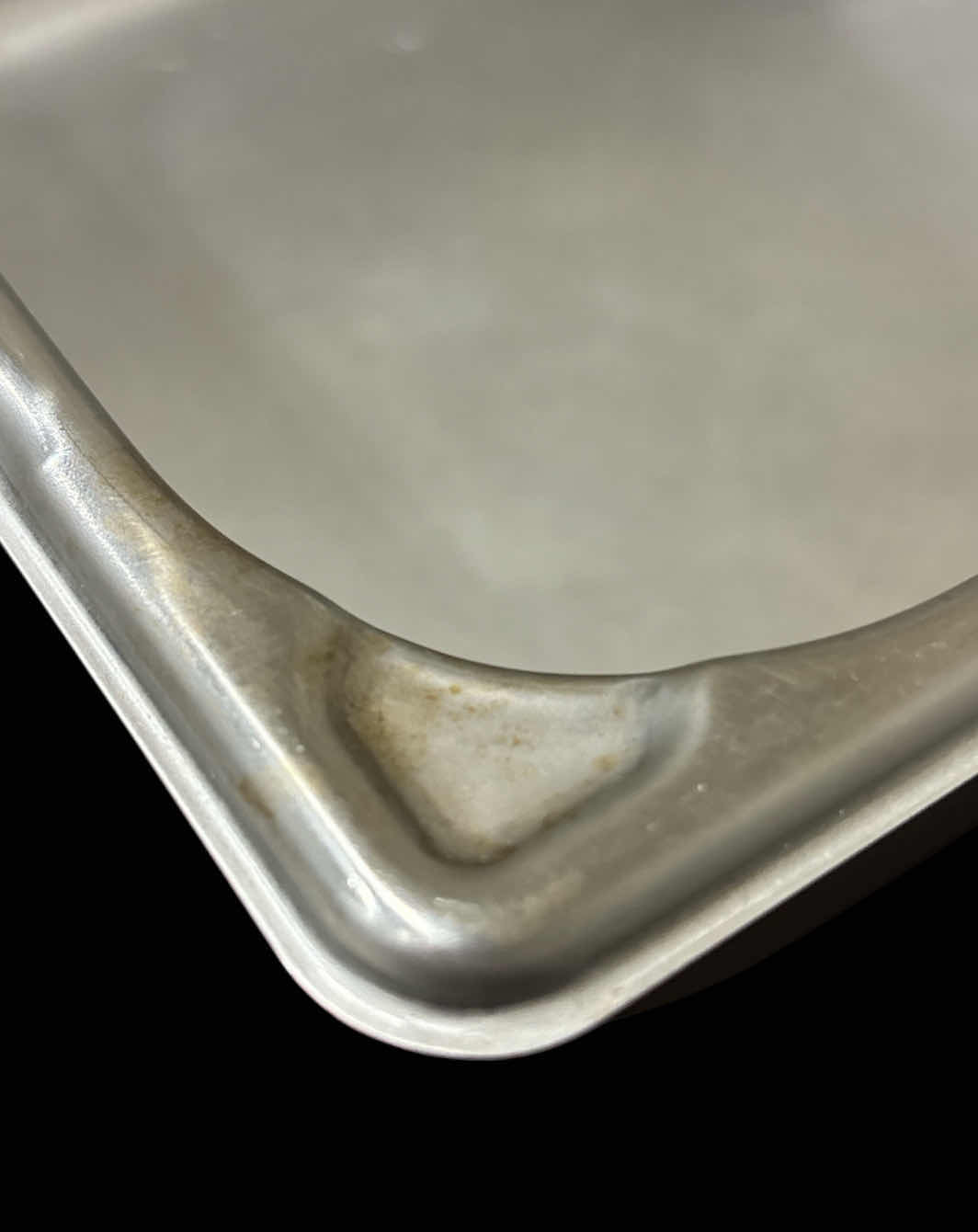 Photo 1 of VOLLRATH SUPER PAN II HALF SIZE STAINLESS STEEL STEAM PAN, 4” DEEP, 6.7 QT CAPACITY (1)