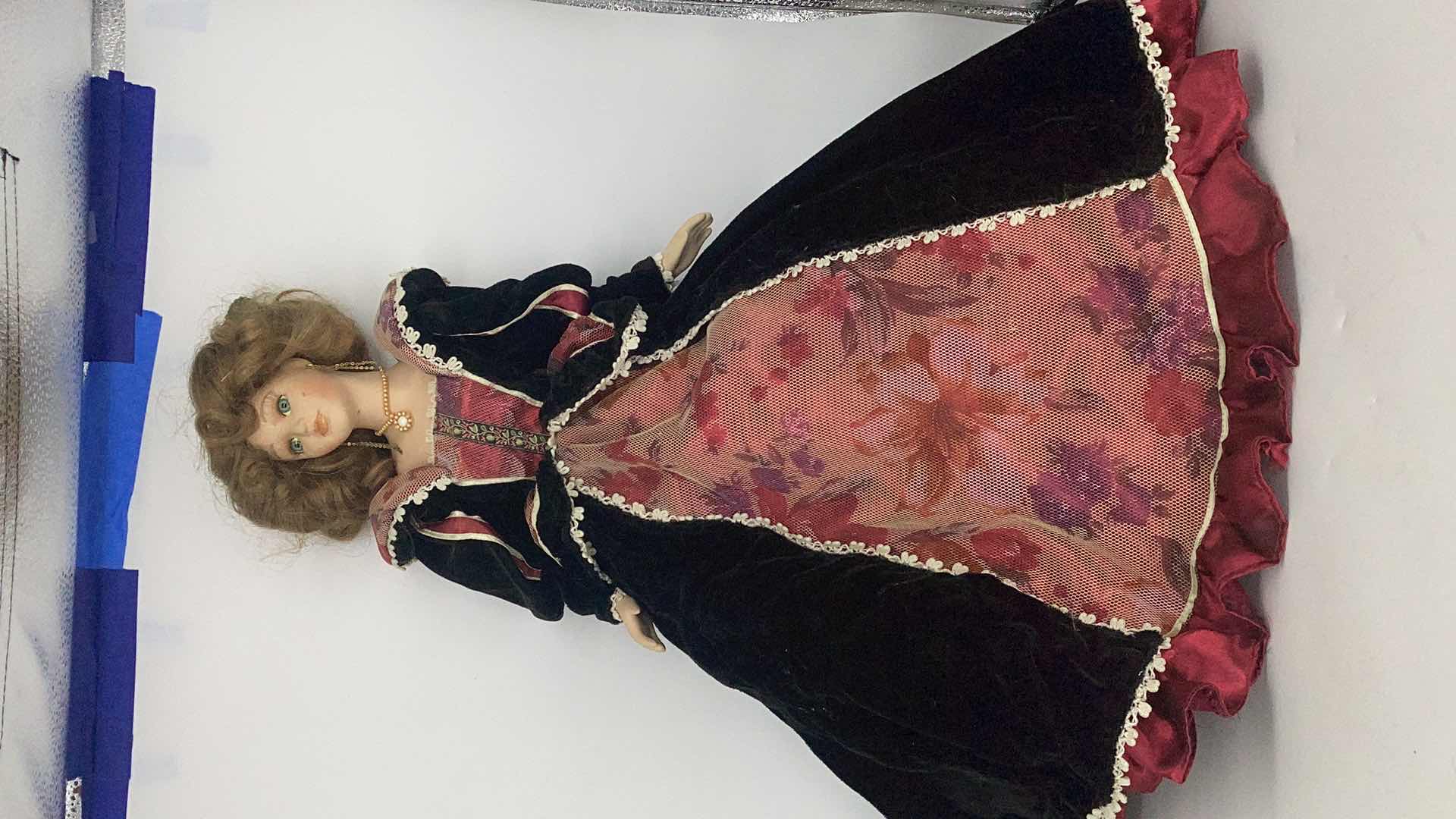 Photo 6 of VINTAGE COLLECTIBLE PORCELAIN DOLL H21”