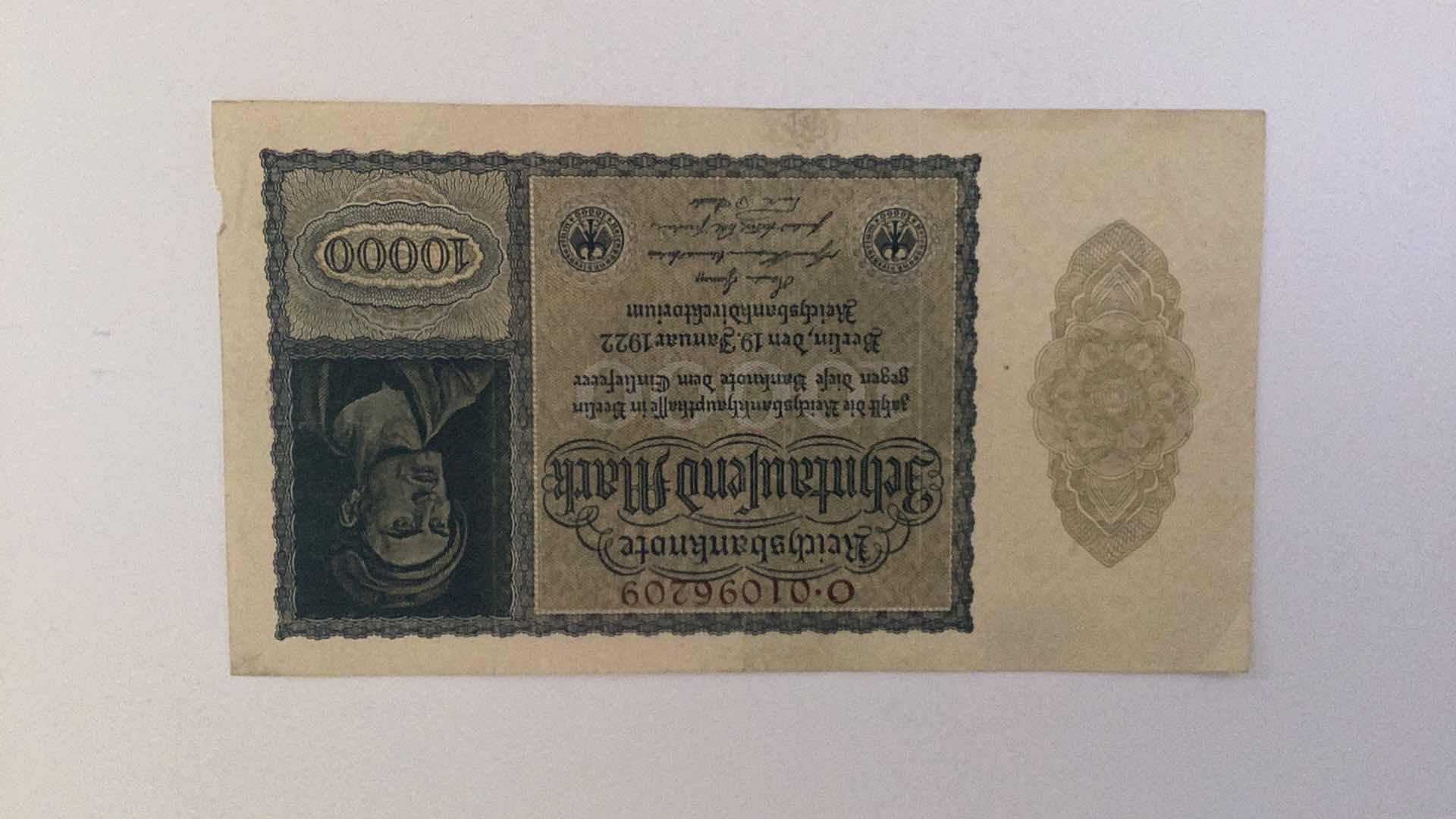 Photo 1 of 1922 GERMAN 10000 MARK REICHSBANKNOTE