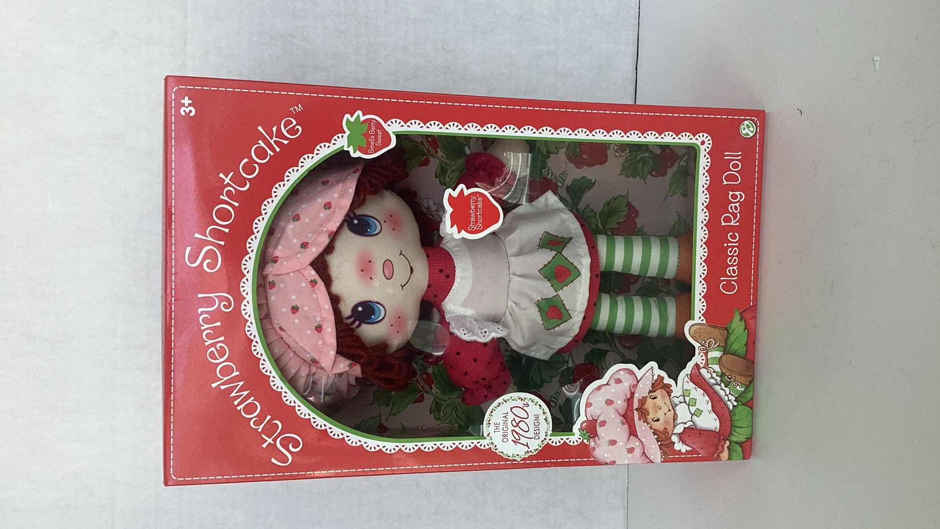 Photo 1 of STRAWBERRY SHORTCAKE CLASSIC RAG DOLL NIB