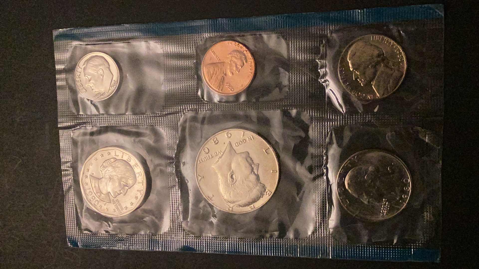 Photo 1 of UNITED STATES 1980 COIN  SET