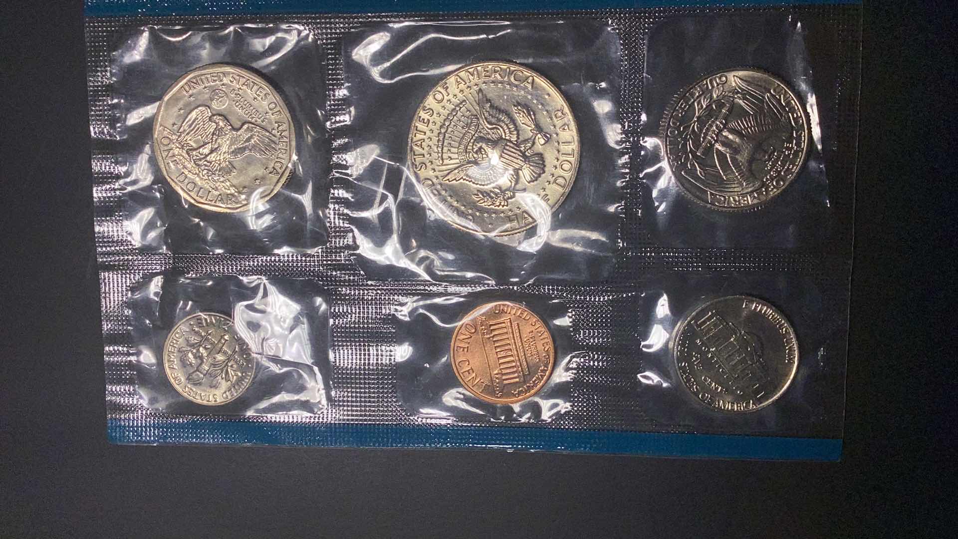 Photo 4 of UNITED STATES 1980 COIN SET