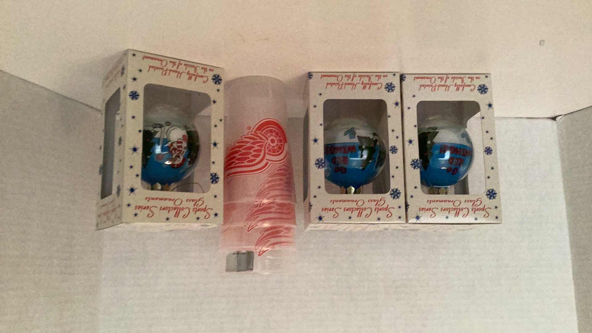 Photo 2 of DETROIT RED WINGS XMAS ORNAMENTS(3) SET OF TUMBLERS