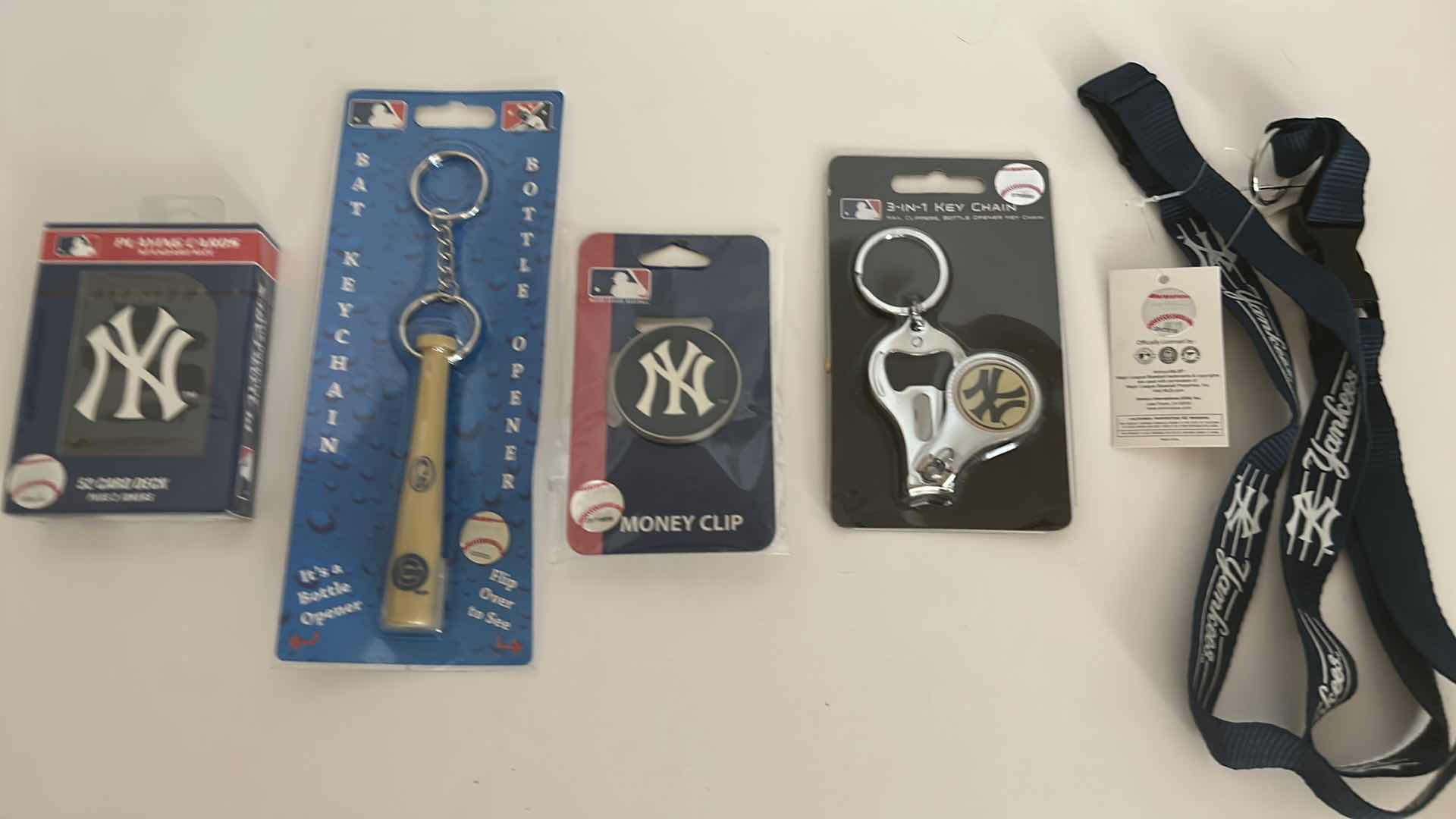 Photo 1 of MLB BASEBALL FAN GEAR - NEW YORK YANKEES