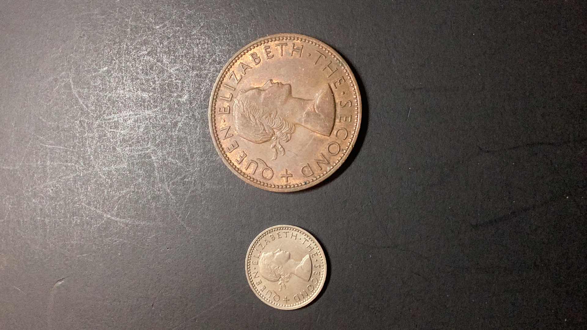 Photo 2 of NEW ZEALAND-1958/1964 3D AND 1 PENNY $5/$7