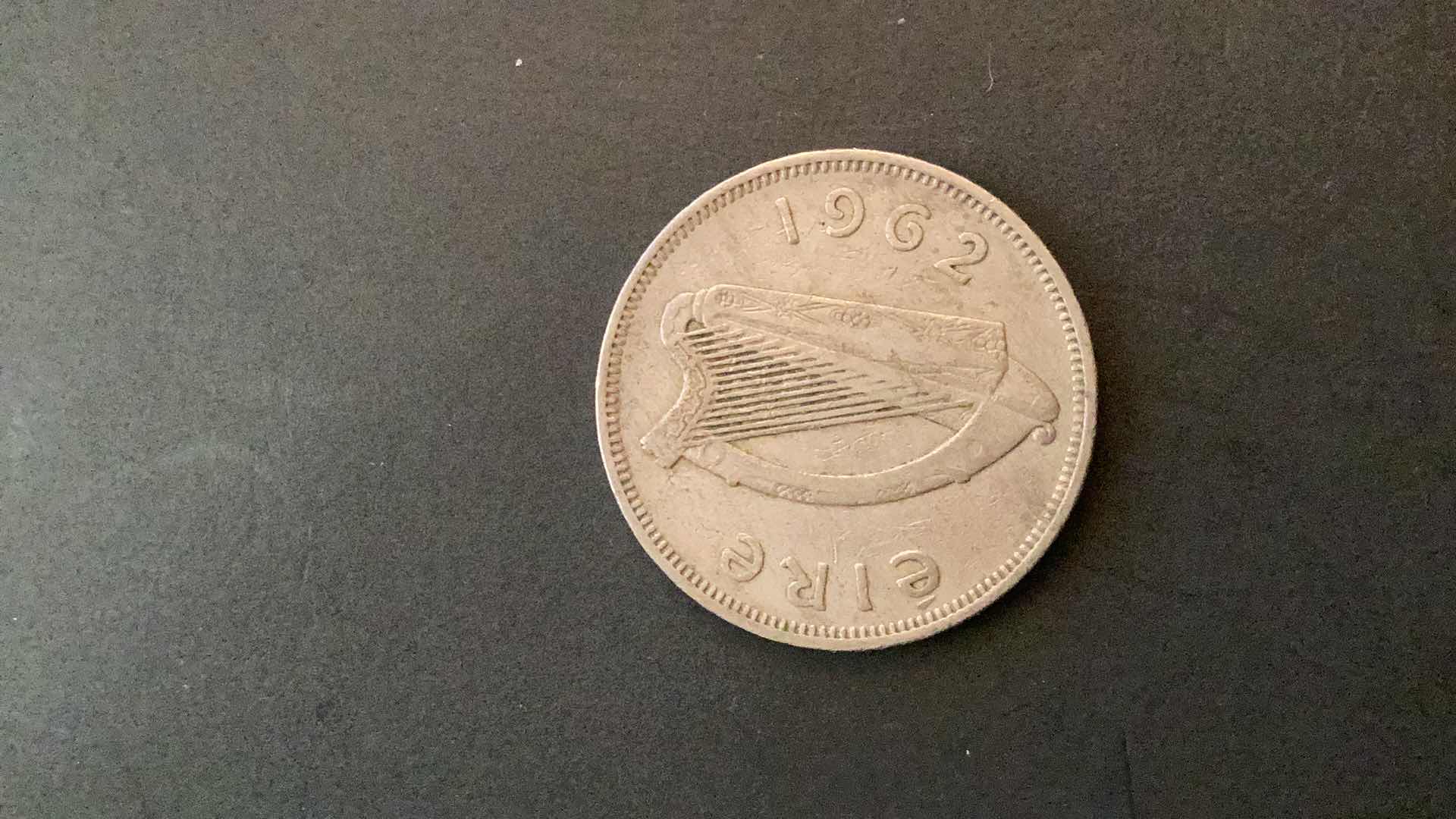 Photo 2 of IRELAND 1962 FLORIN 2S