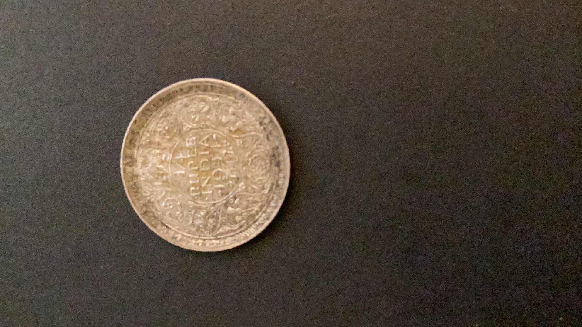 Photo 1 of INDIA 1944 1 RUPEE