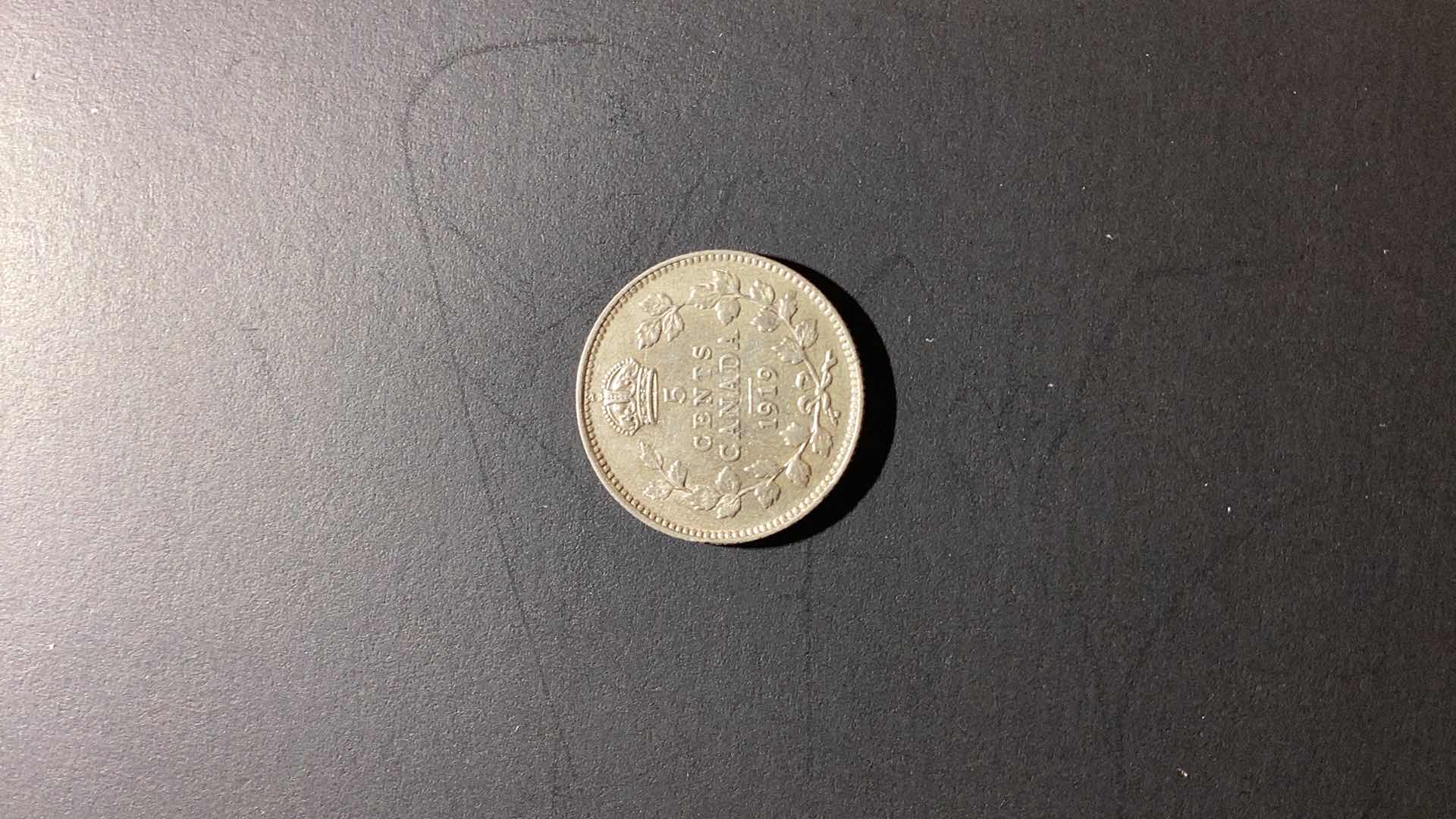 Photo 1 of 1919 CANADA 5 CENTS