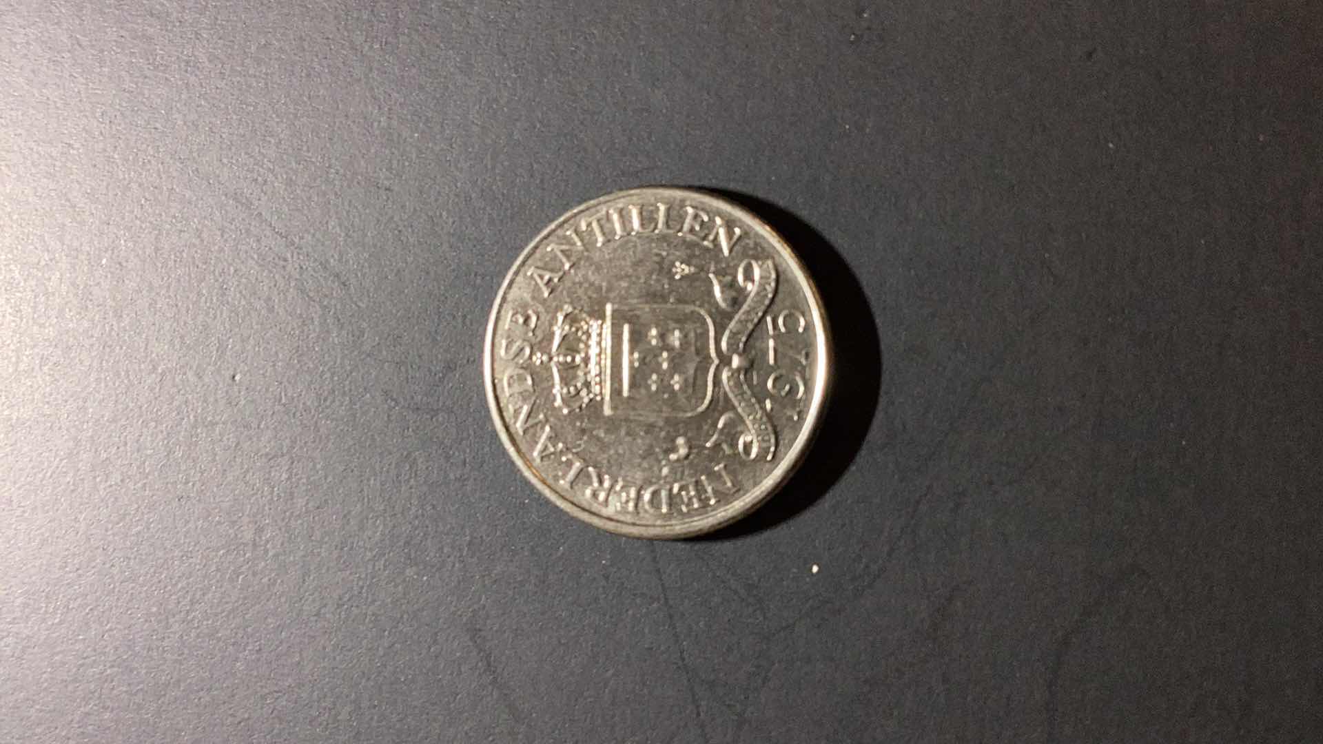 Photo 1 of 1975 NETHERLANDS 25 CENTS