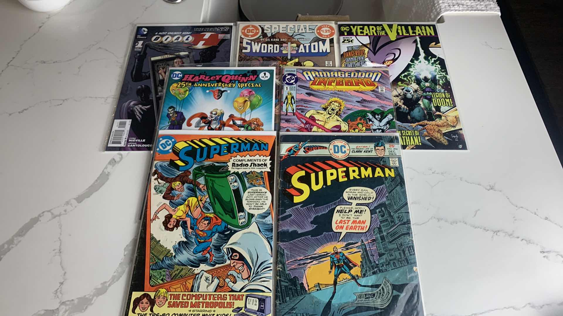 Photo 1 of 8 DC COLLECTIBLE COMIC BOOKS (SOME VINTAGE) SUPERMAN AND MORE