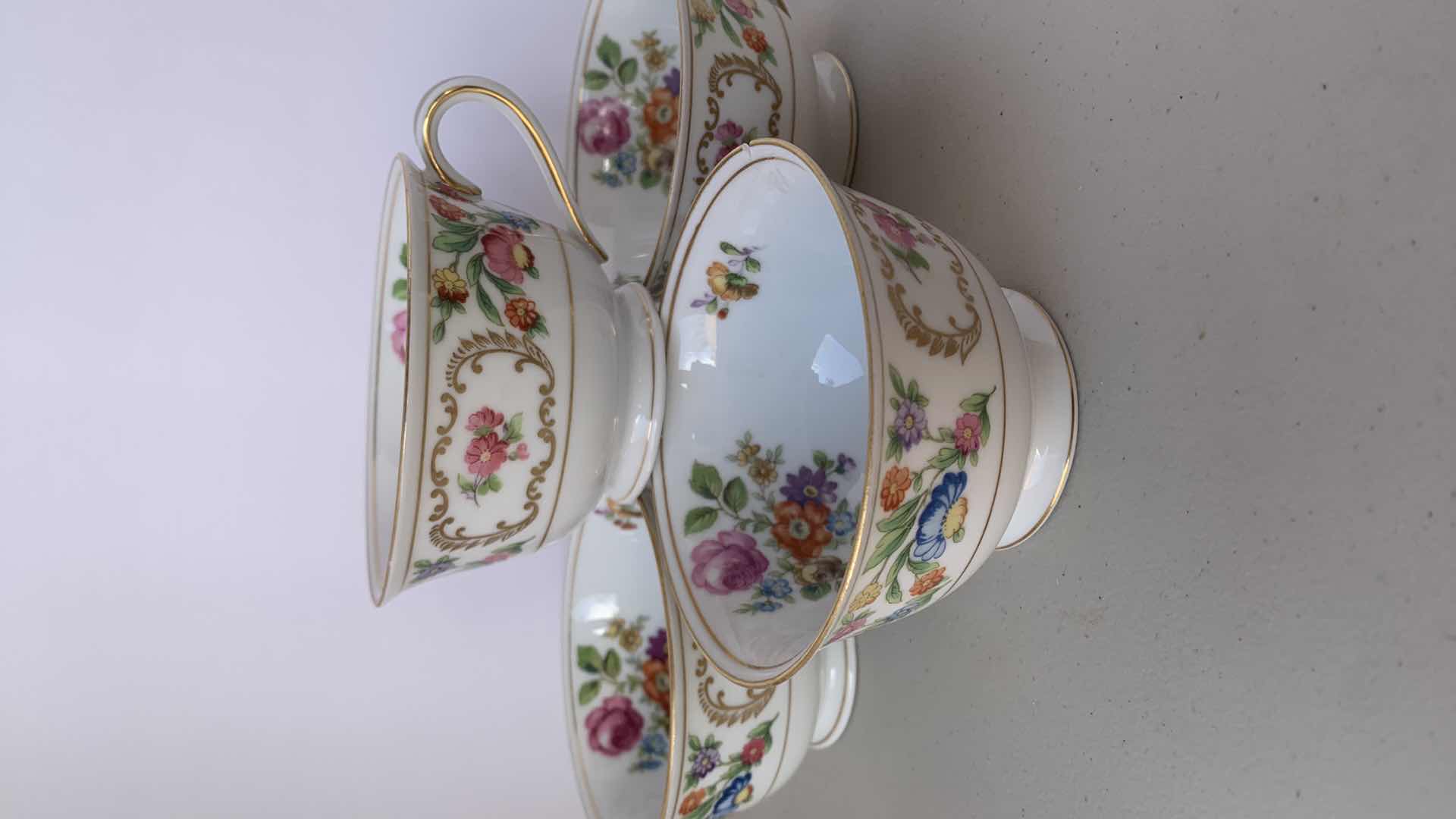 Photo 7 of VINTAGE 1947 NORITAKE CHINA  34 PIECES