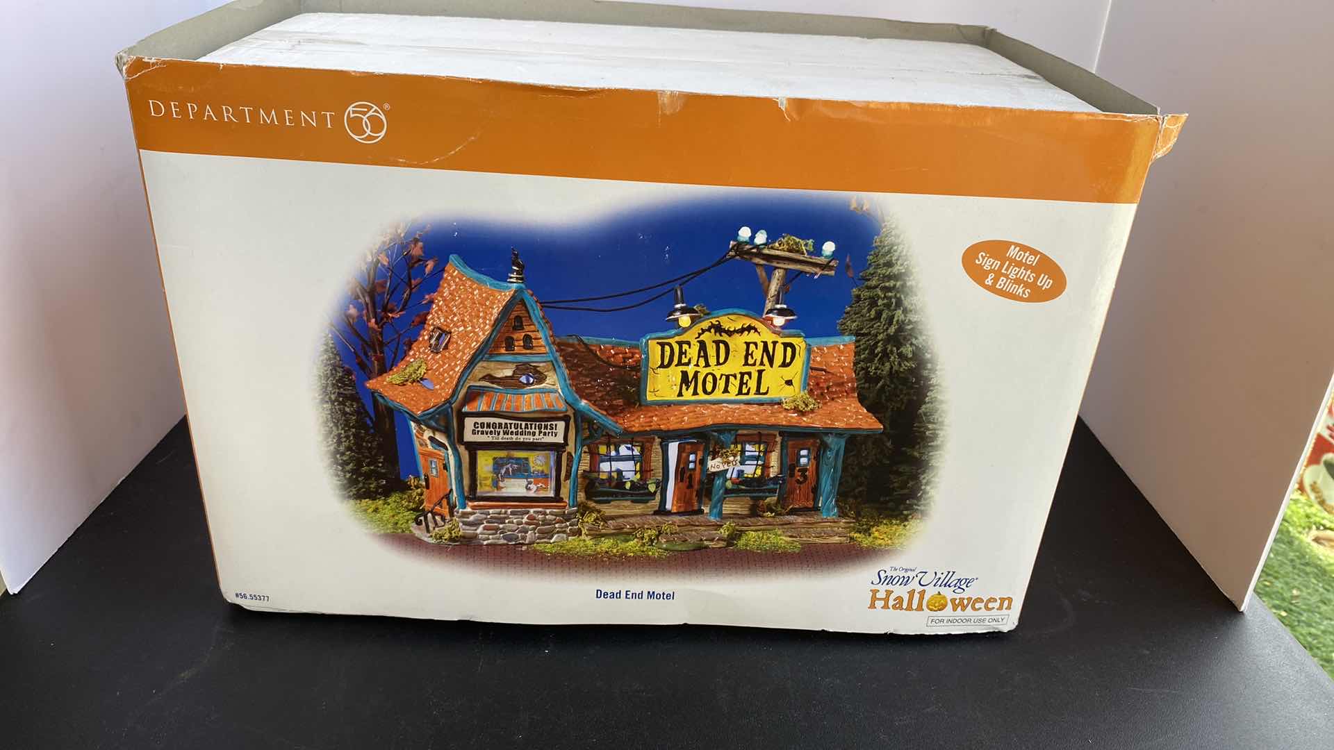 Photo 1 of SNOW VILLAGE HALLOWEEN DEAD END MOTEL FACTORY SEALED