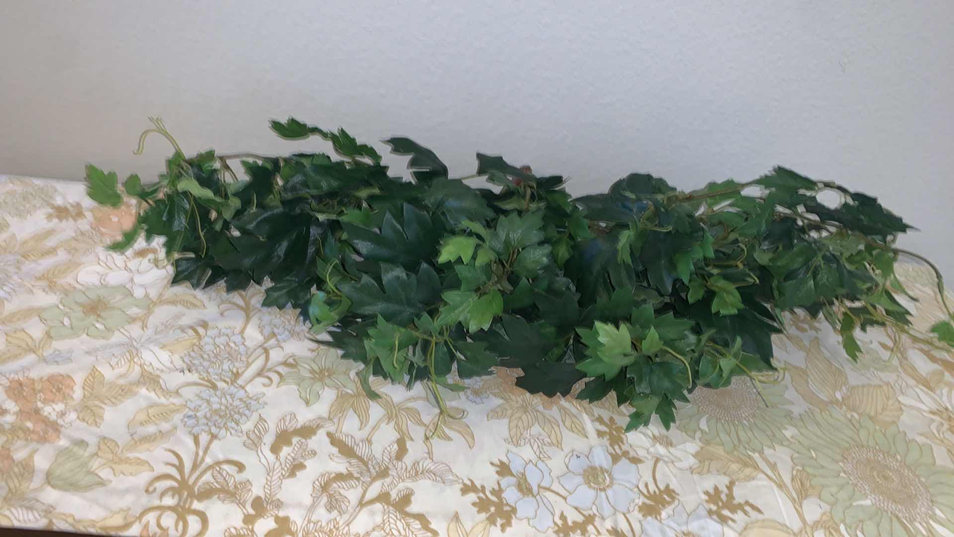 Photo 4 of HOME DECOR, 3 SETS OF FAUX GREENERY