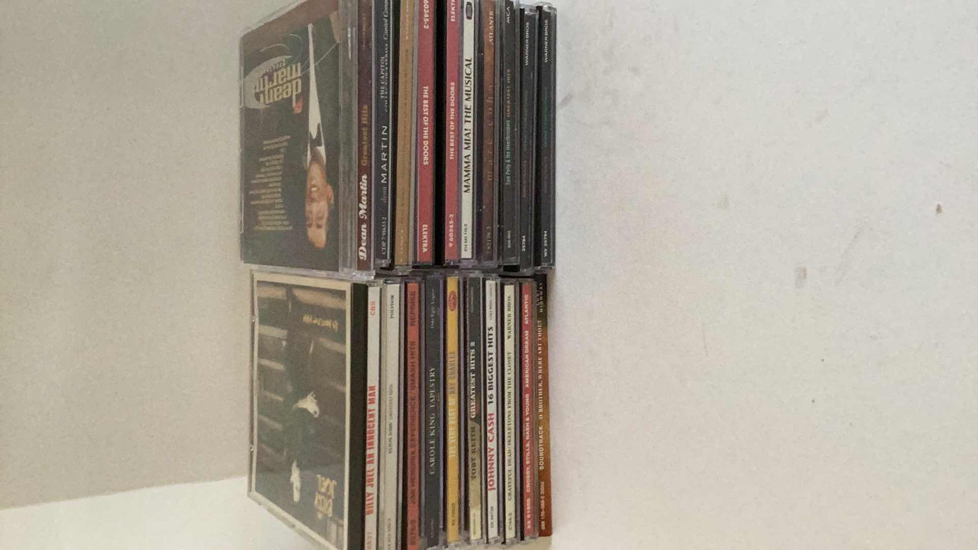 Photo 1 of MULTIPLE MUSIC CD’S