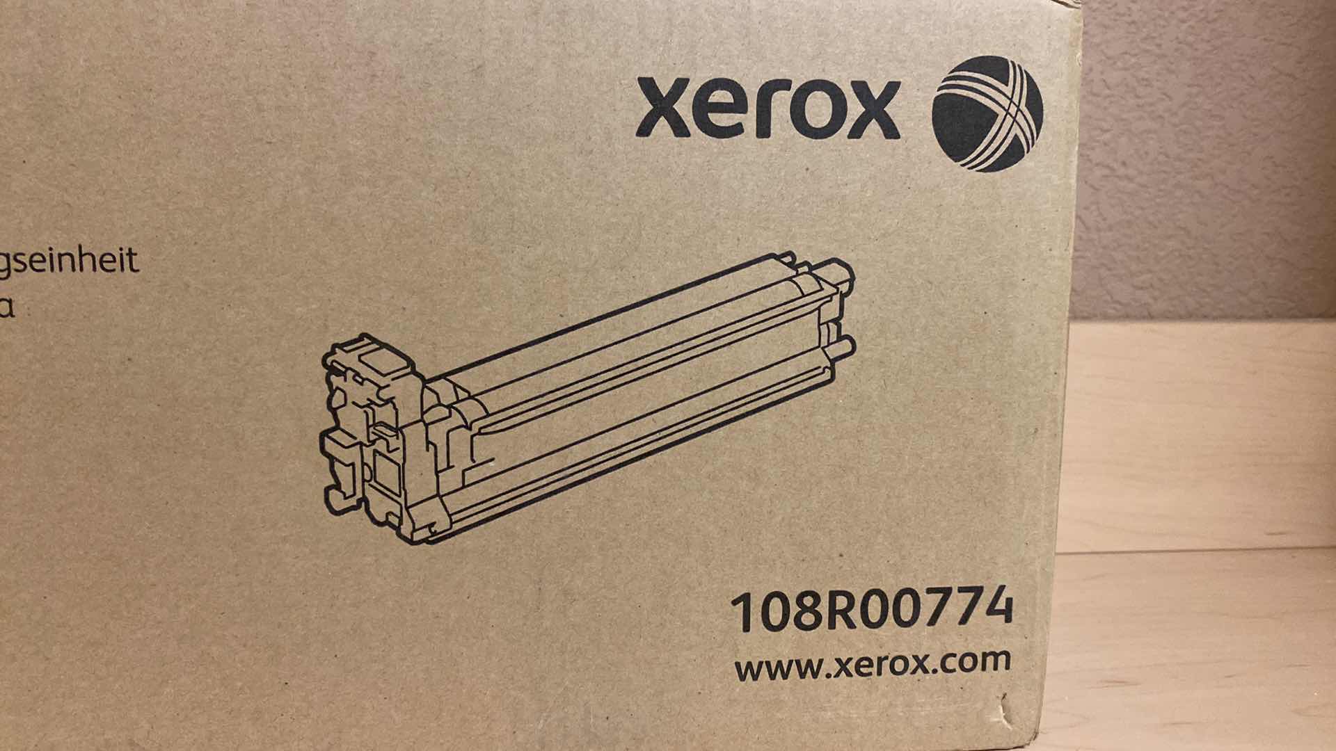 Photo 2 of NEW IN BOX XEROX WORK CENTRE 6400 BLACK IMAGING UNIT #108R00774