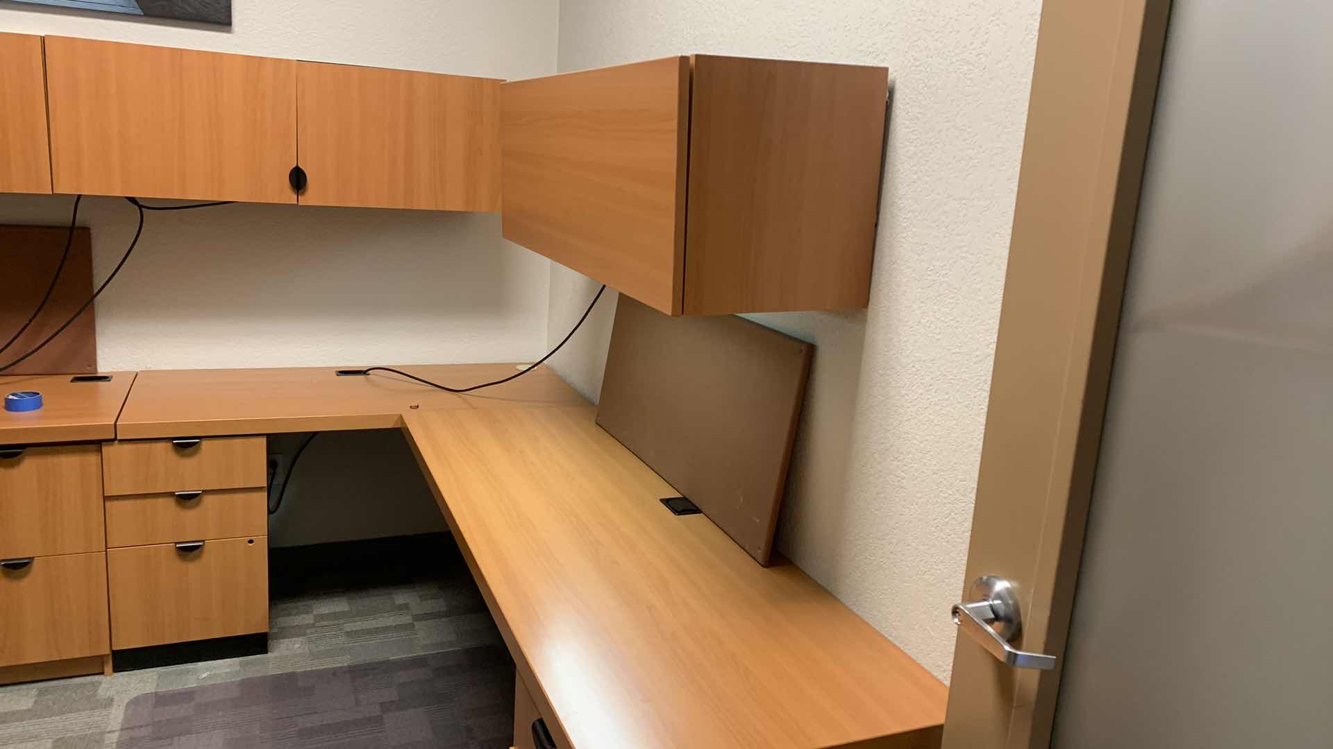 Photo 8 of MAGNA DESIGN LAS VEGAS WOOD WORK STATION/ OFFICE CORNER DESK UNIT 
ONE LOWER DESK  72” x 24” WITH RETURN 52” x 24”, ONE SOUND BOARD AND TWO UPPER CABINETS WITH LIGHTS AND METAL DIVIDERS