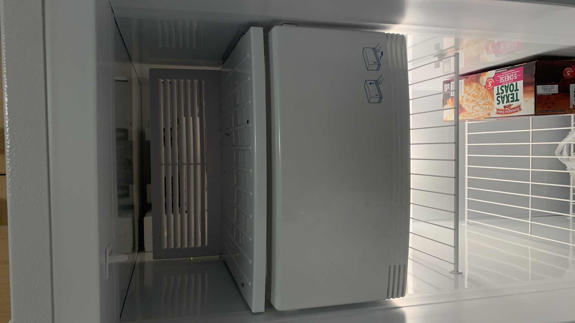 Photo 6 of HOTPOINT REFRIGERATOR WORKING, ( CONTENTS NOT INCLUDED)