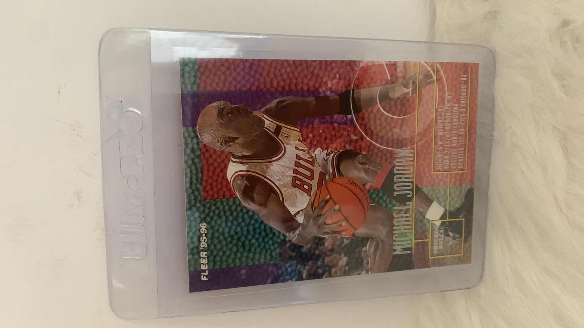 Photo 3 of NEW SEALED MICHAEL JORDAN CARD BULLS