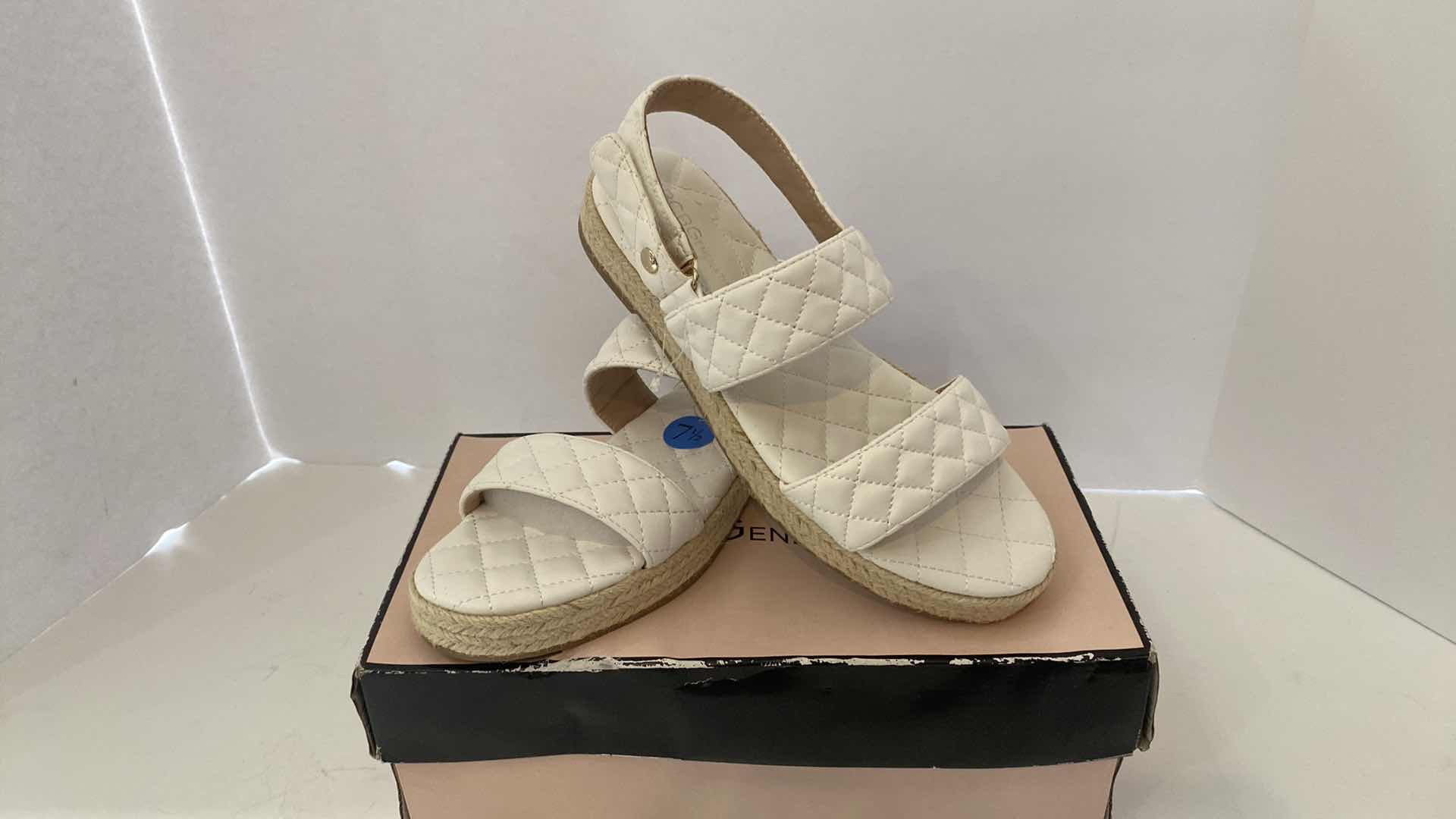 Photo 1 of NEW IN BOX BCBG WOMENS SANDALS SIZE 7.5