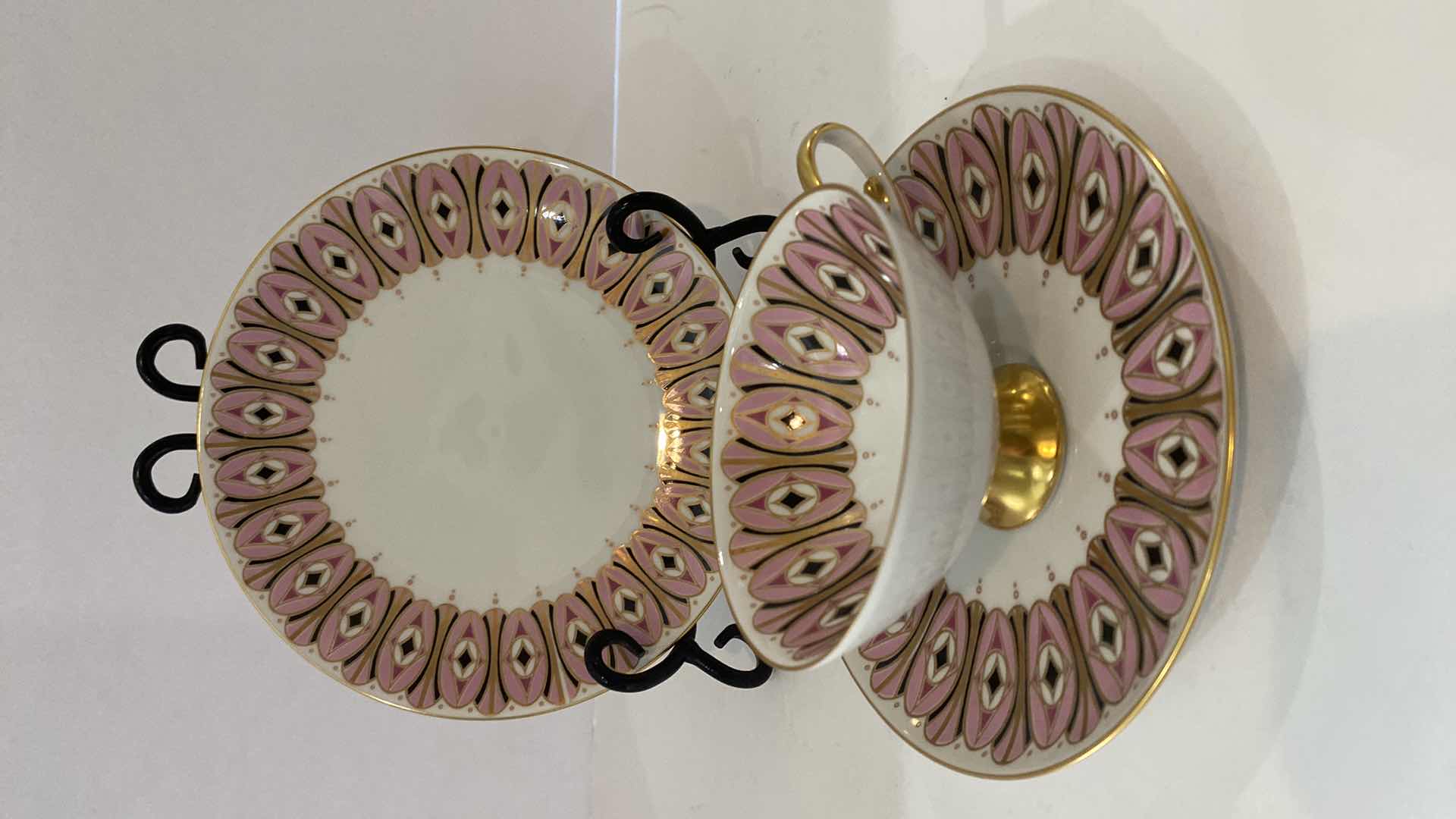 Photo 1 of RARE 1997 ALBOTH & KAISER BAVARIA 3 PIECE TEA CUP, SAUCER AND PLATE SET WITH GOLD EDGE