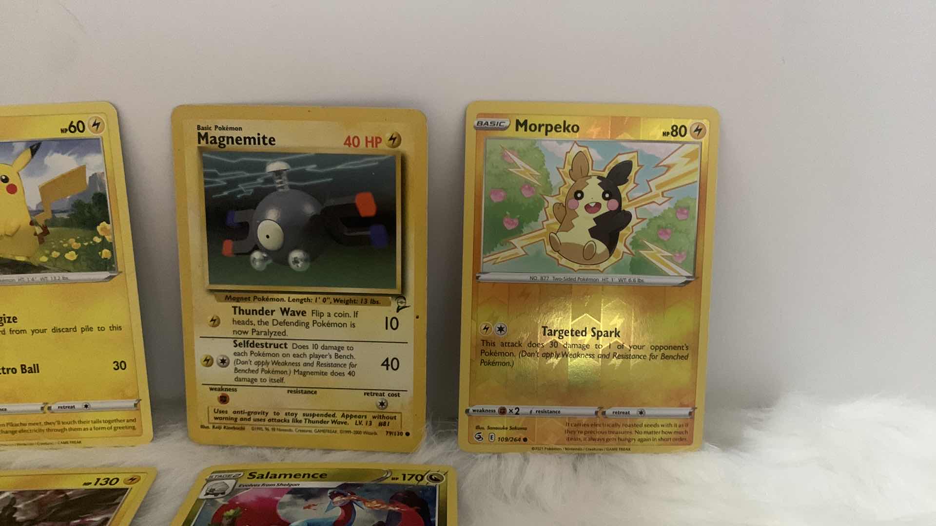 Photo 3 of 9 COLLECTIBLE POKÉMON CARDS