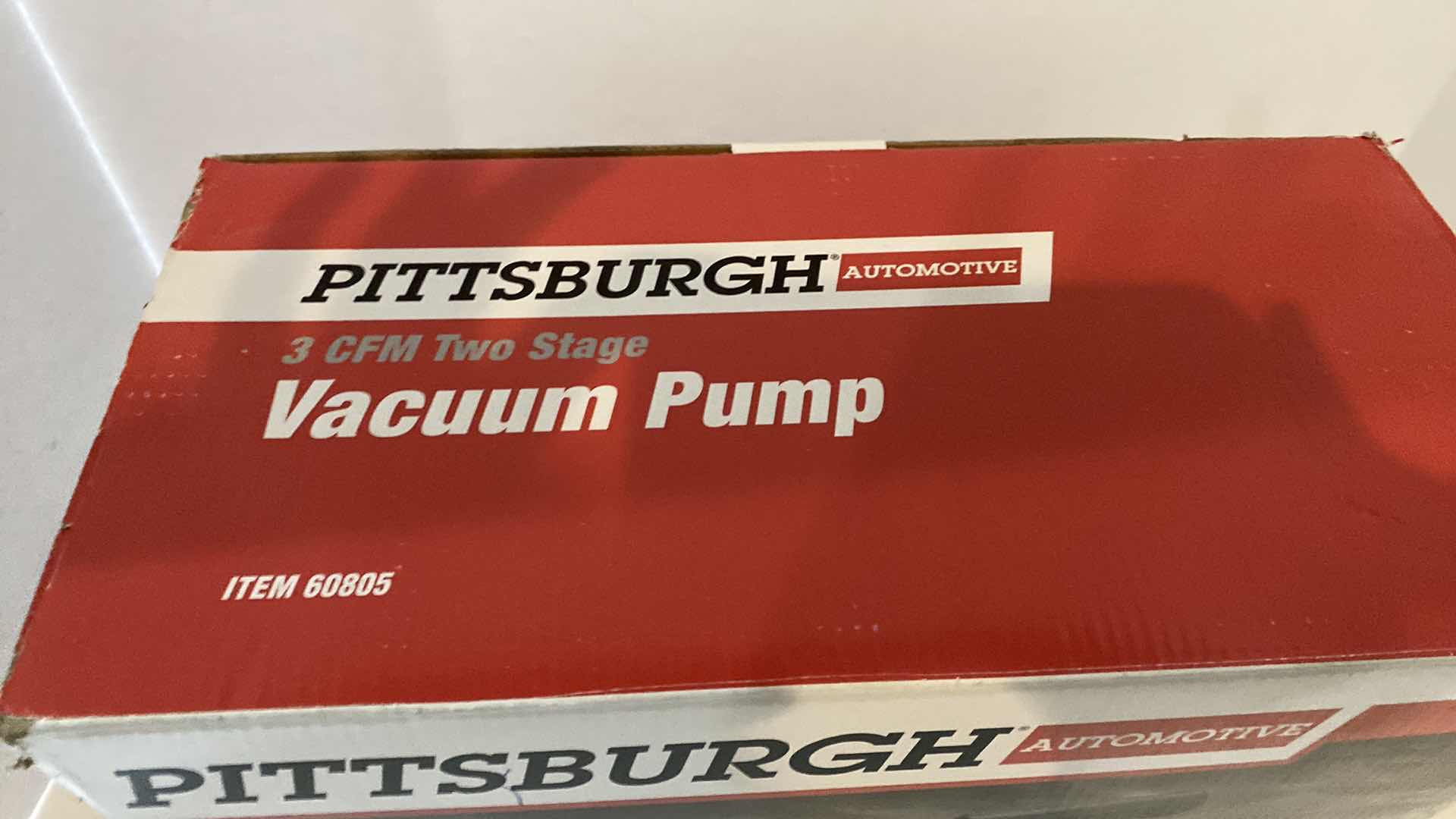 Photo 2 of PITTSBURGH 3CFM VACUUM PUMP