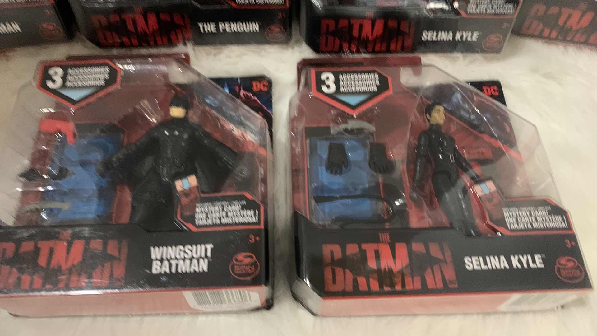 Photo 4 of NEW BATMAN AND JUSTICE LEAGUE COLLECTIBLES