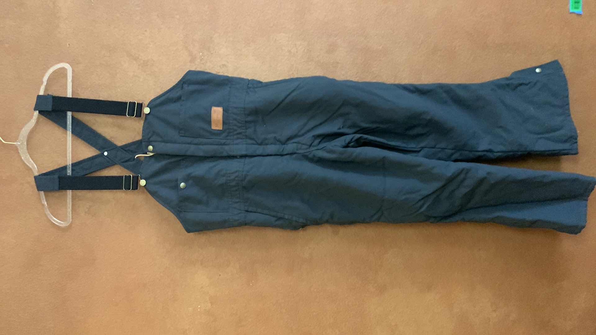 Photo 7 of MENS MASTERMADE OVERALLS/COVERALLS WAIST 34-36” MED SHORT