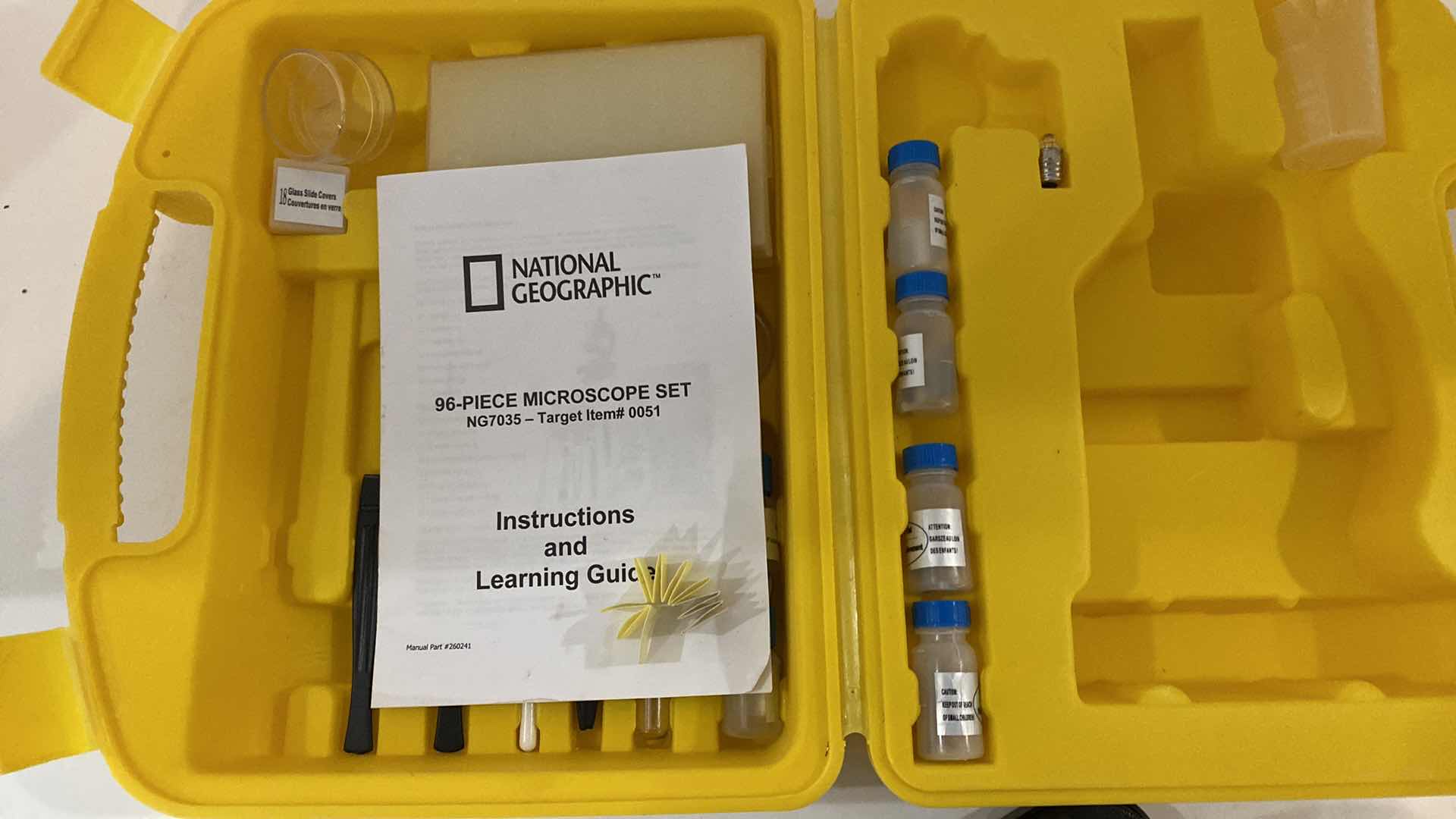 Photo 2 of NATIONAL GEOGRAPHIC MICROSCOPE SET