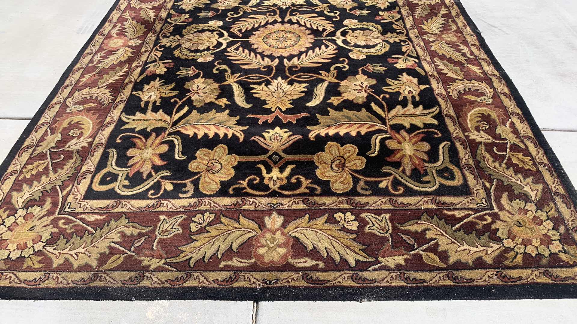 Photo 6 of CLASSIC WOOL COLLECTION 8’ x 11’ BLACK RUST AND GOLD WOOL RUG