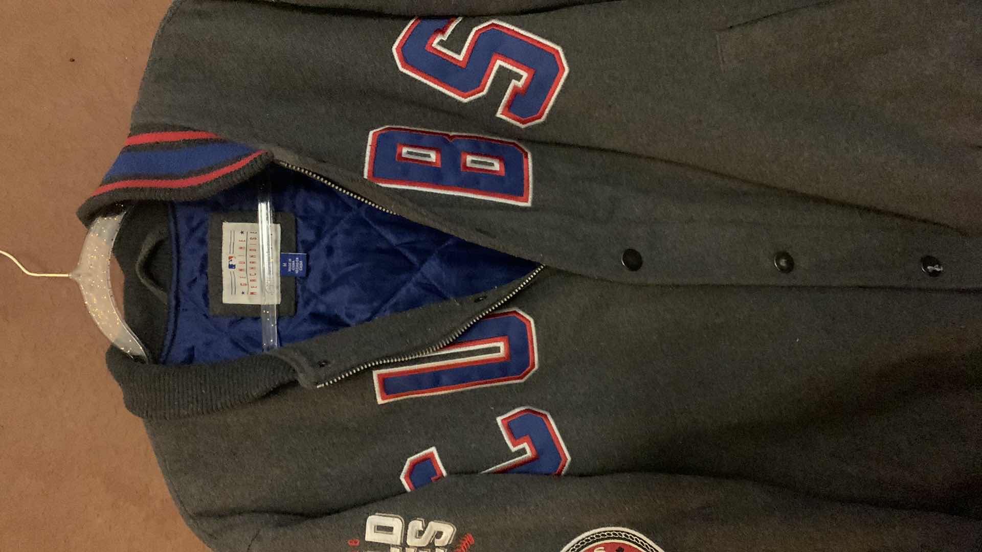 Photo 5 of CHICAGO CUBS 2016 WORLD SERIES JACKET SIZE M