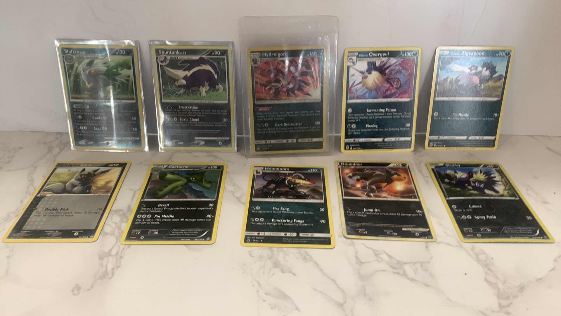 Photo 1 of 10 COLLECTIBLE POKÉMON CARDS