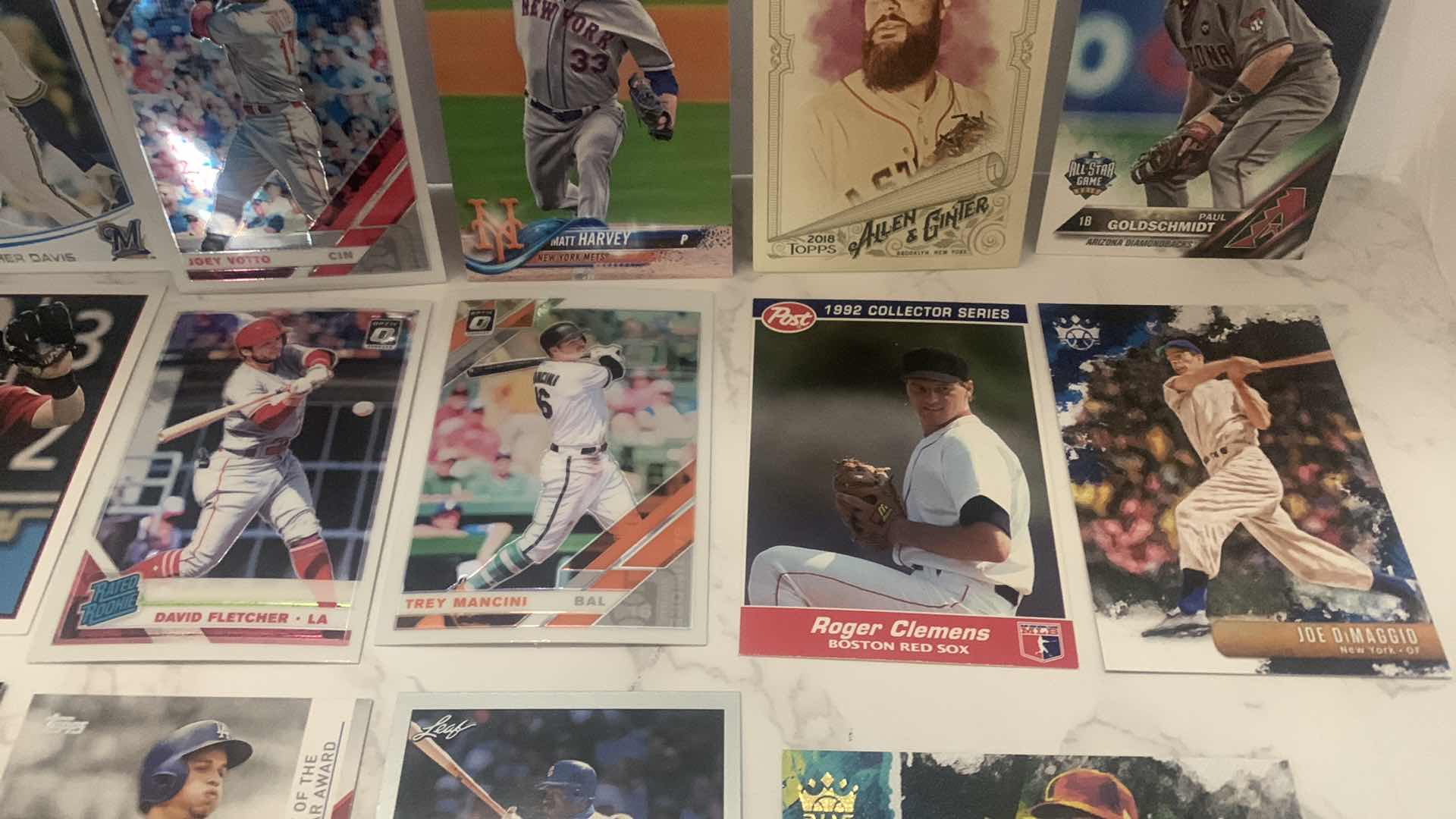 Photo 7 of 20 COLLECTIBLE BASEBALL CARDS