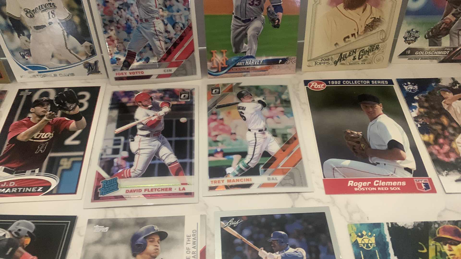 Photo 6 of 20 COLLECTIBLE BASEBALL CARDS