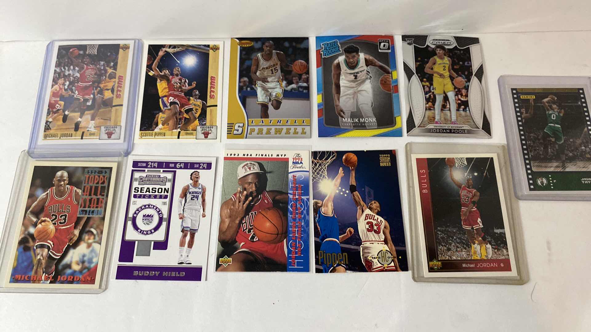 Photo 1 of 11 COLLECTIBLE BASKETBALL CARDS