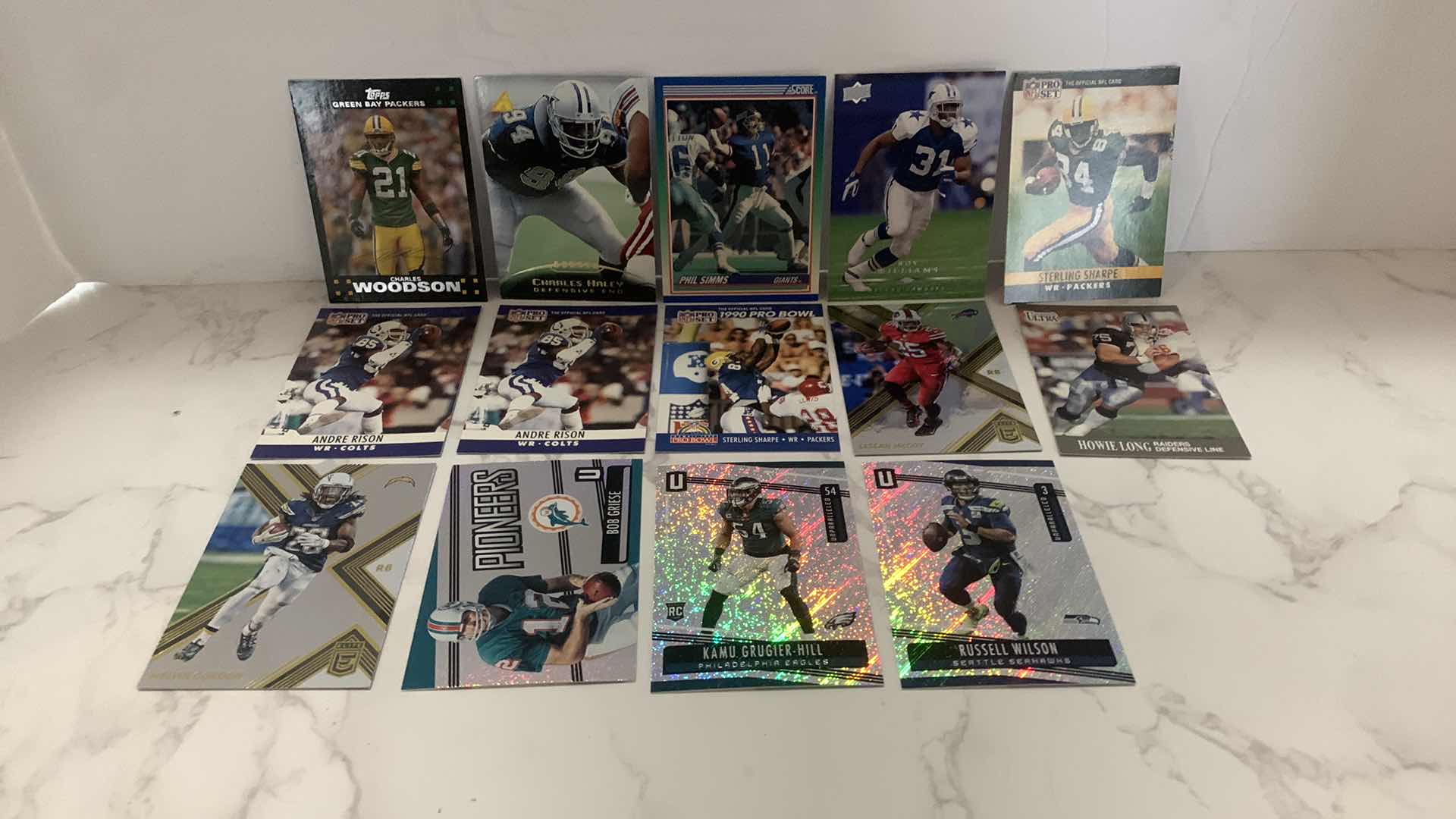 Photo 8 of 14 COLLECTIBLE FOOTBALL CARDS