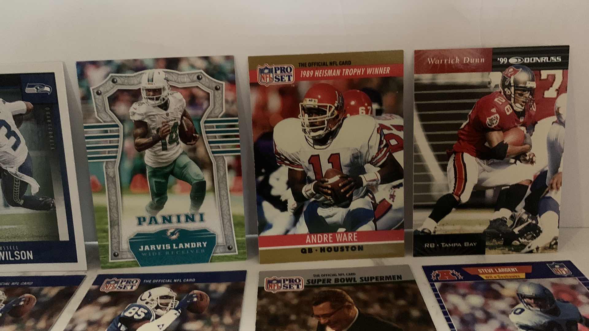 Photo 4 of 18 COLLECTIBLE FOOTBALL CARDS