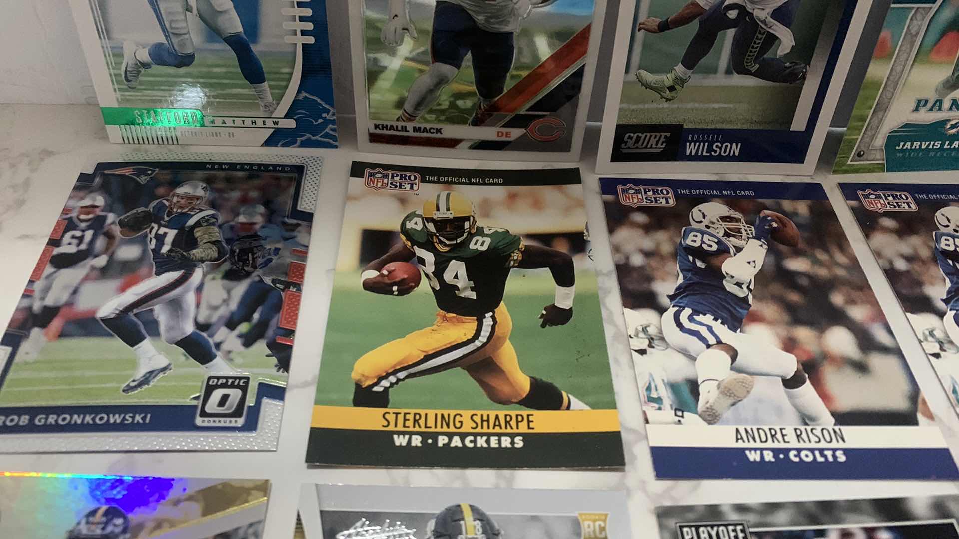 Photo 5 of 18 COLLECTIBLE FOOTBALL CARDS