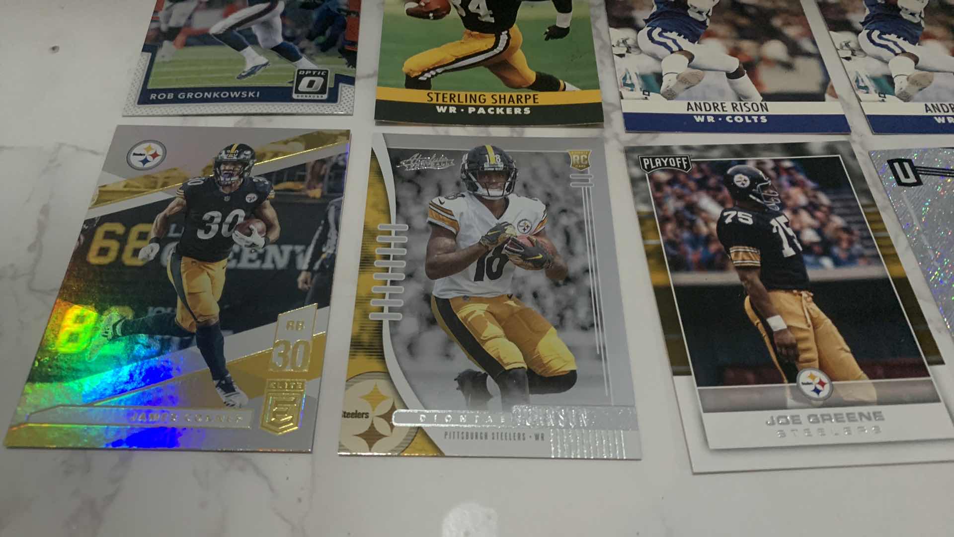 Photo 7 of 18 COLLECTIBLE FOOTBALL CARDS