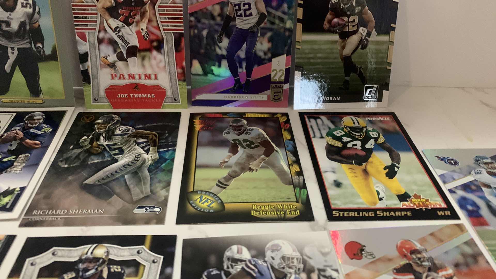 Photo 5 of 20 COLLECTIBLE FOOTBALL CARDS