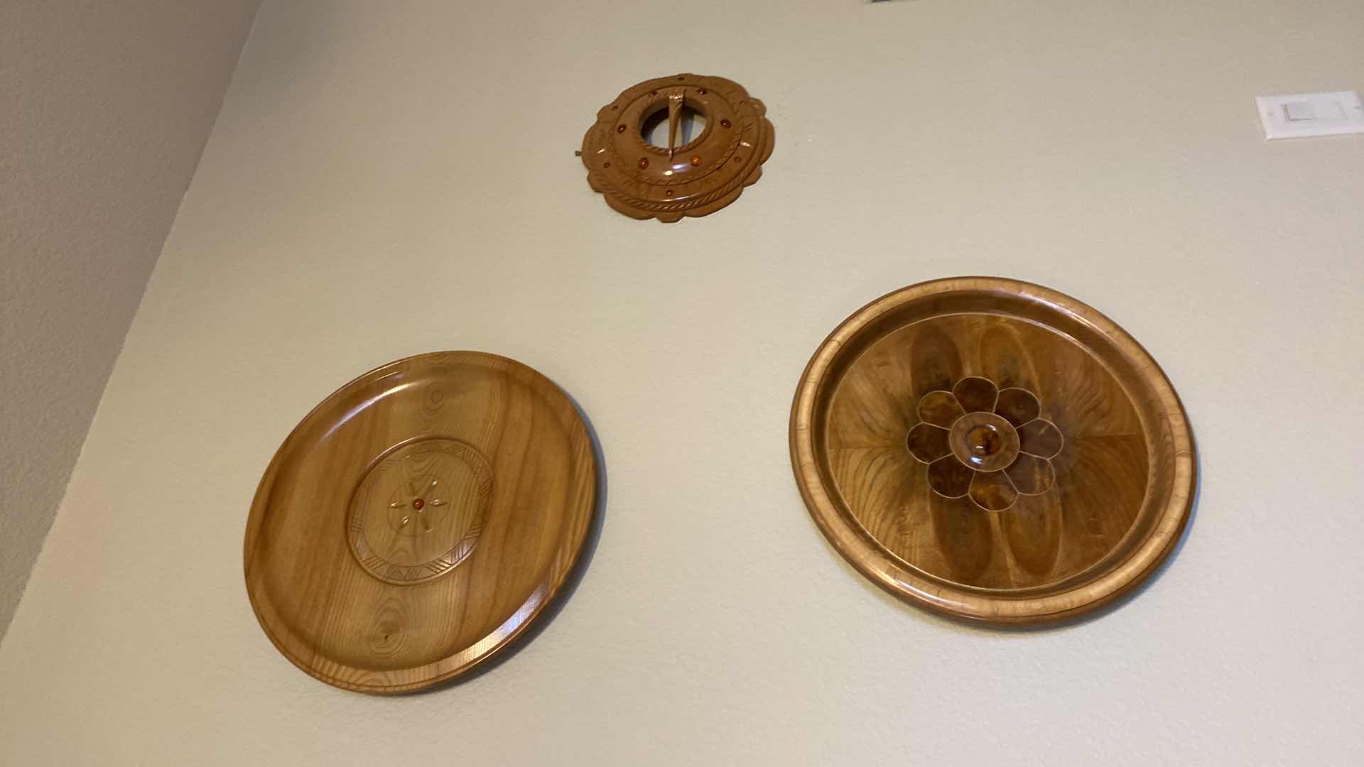 Photo 1 of 3 - WOOD AND AMBER WALL DECOR FROM LATVIJA (LARGEST 15”)