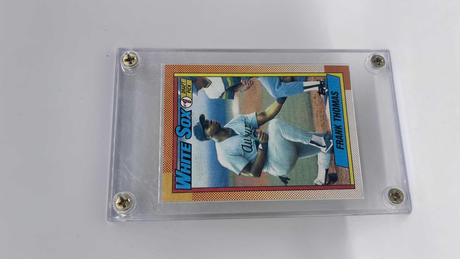 Photo 1 of 1990 FRANK THOMAS TOPPS ROOKIE CARD 414