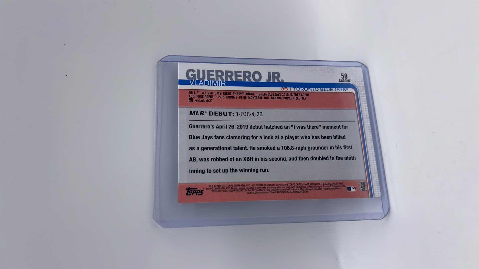 Photo 2 of 2019 VLADIMIR GUERRERO JR TOPPS CHROME ROOKIE CARD 58