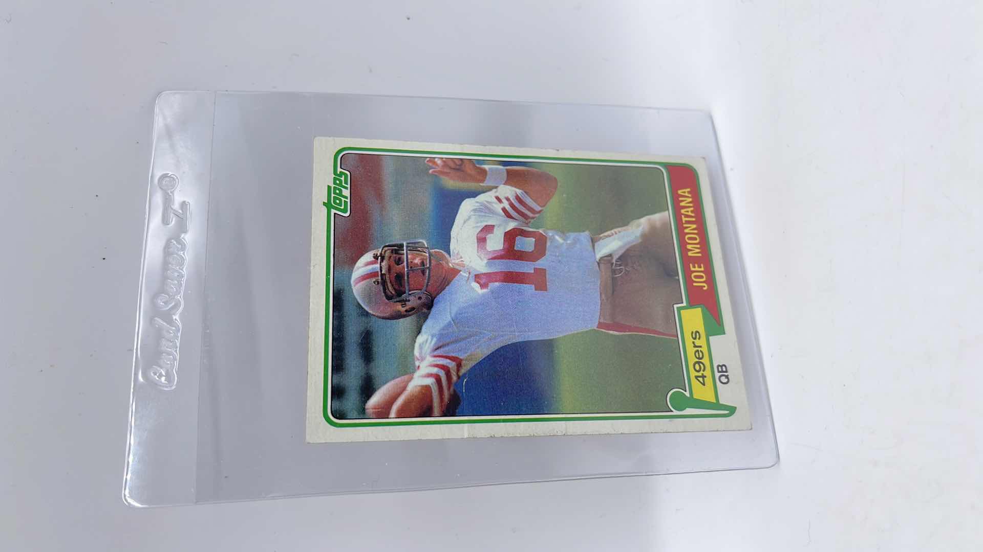 Photo 1 of 1981 JOE MONTANA TOPPS ROOKIE CARD 216